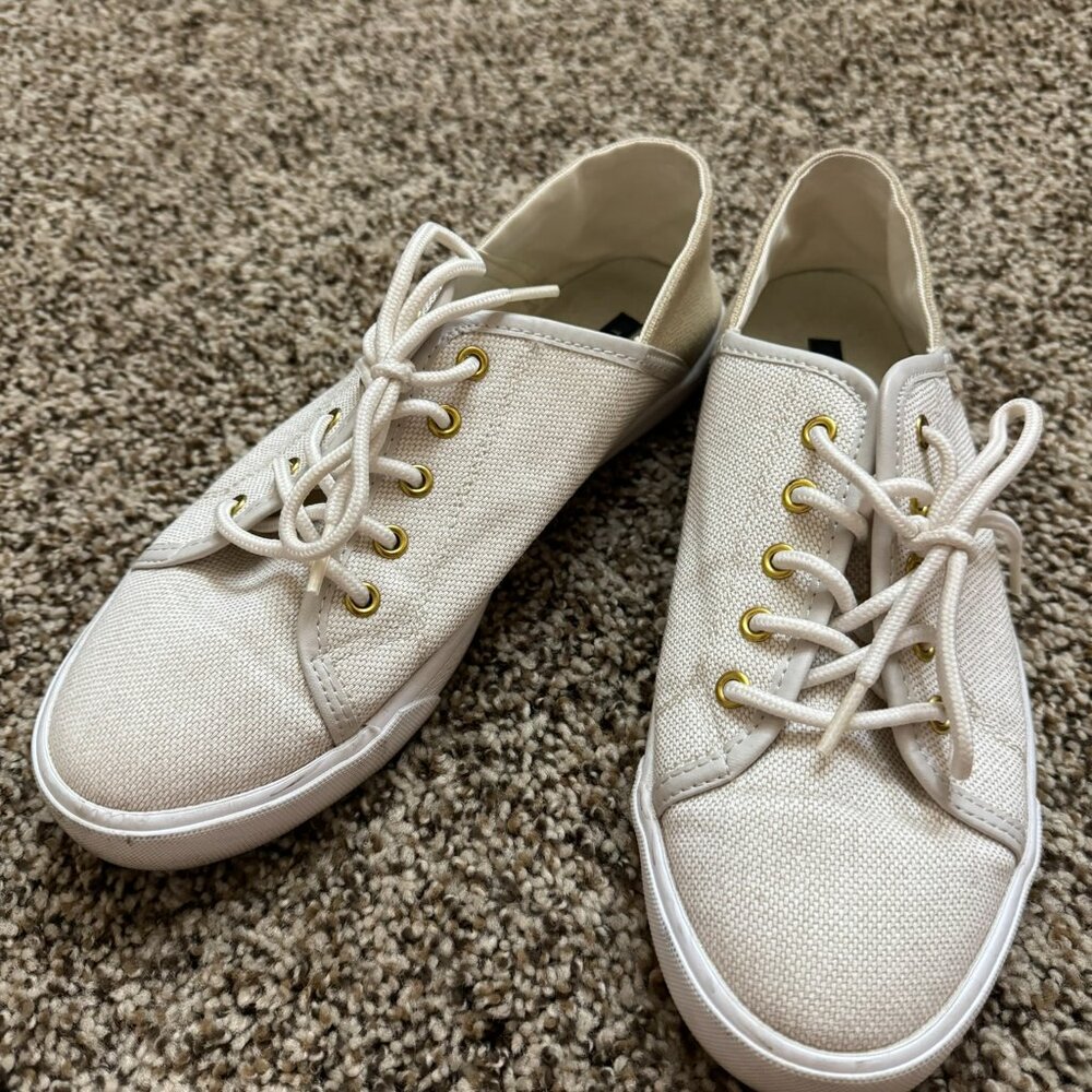 Tommy Hilfiger Canvas Sneakers 8 White Tan Lace Up Sneaker